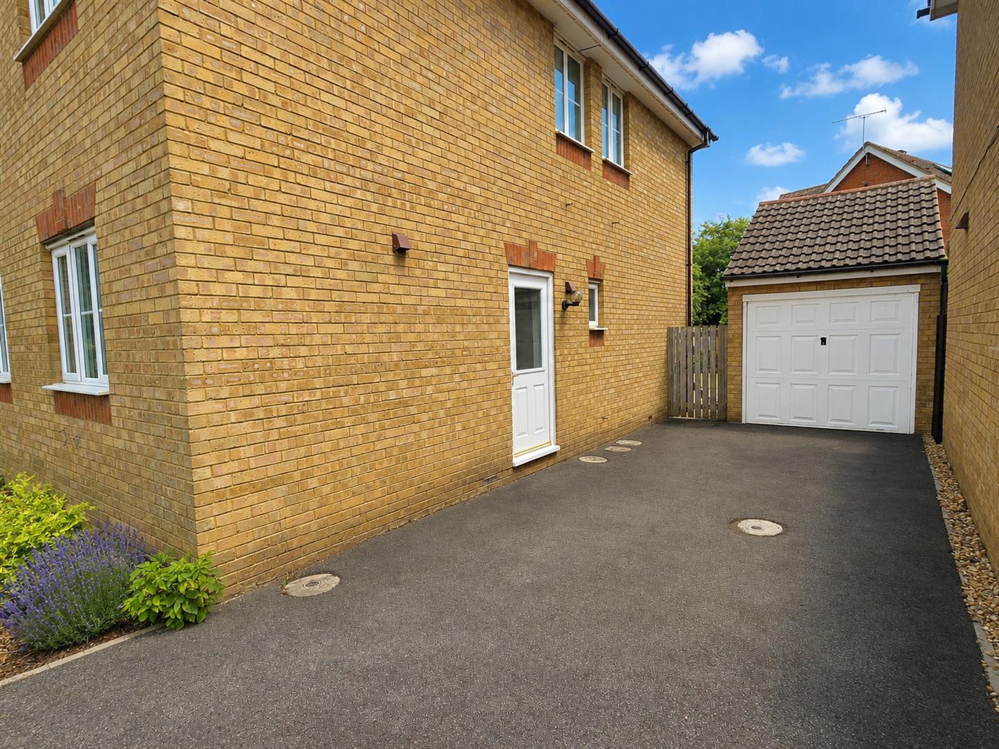 Blanchland Circle, Monkston, Milton Keynes